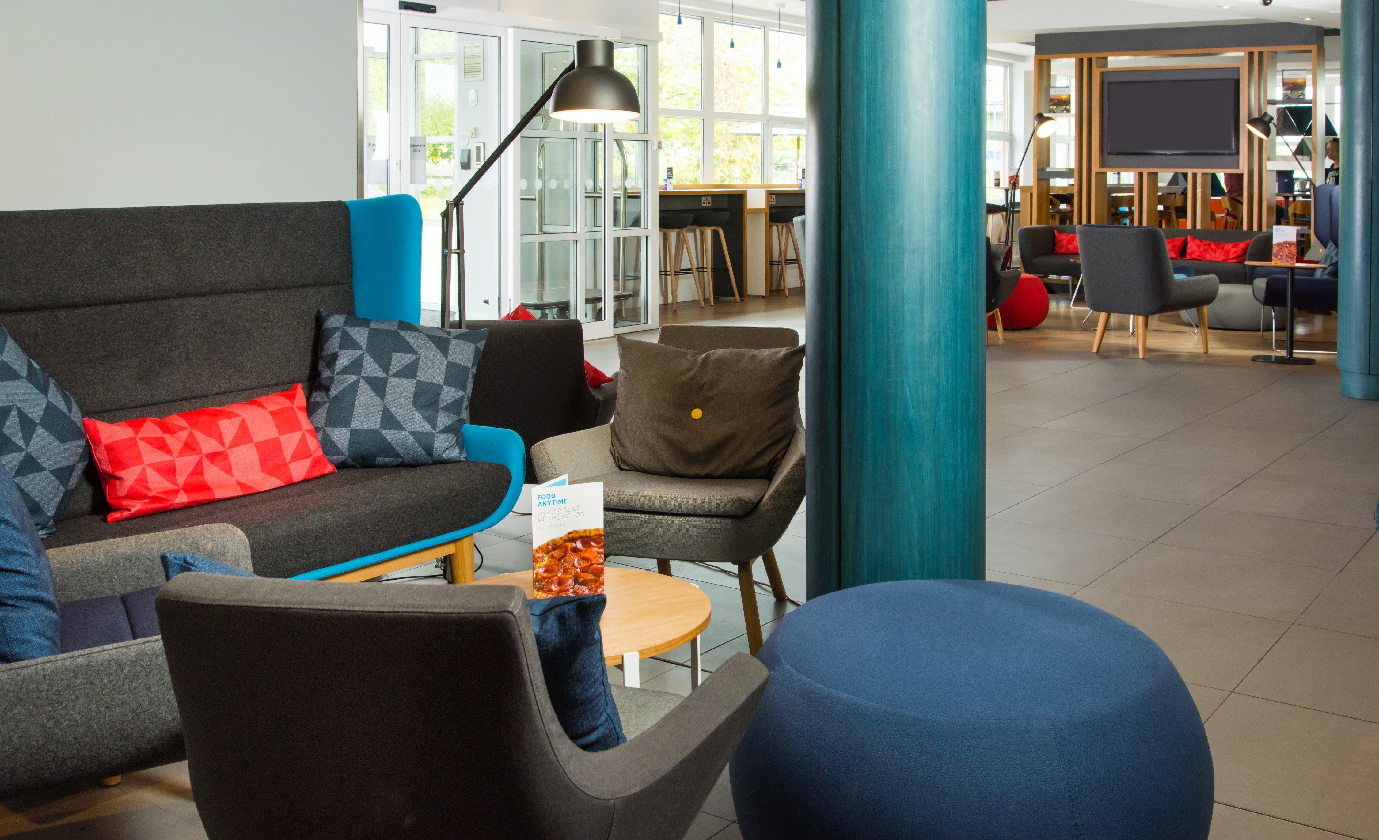 Holiday Inn Express Burton On Trent By Ihg Exterior foto