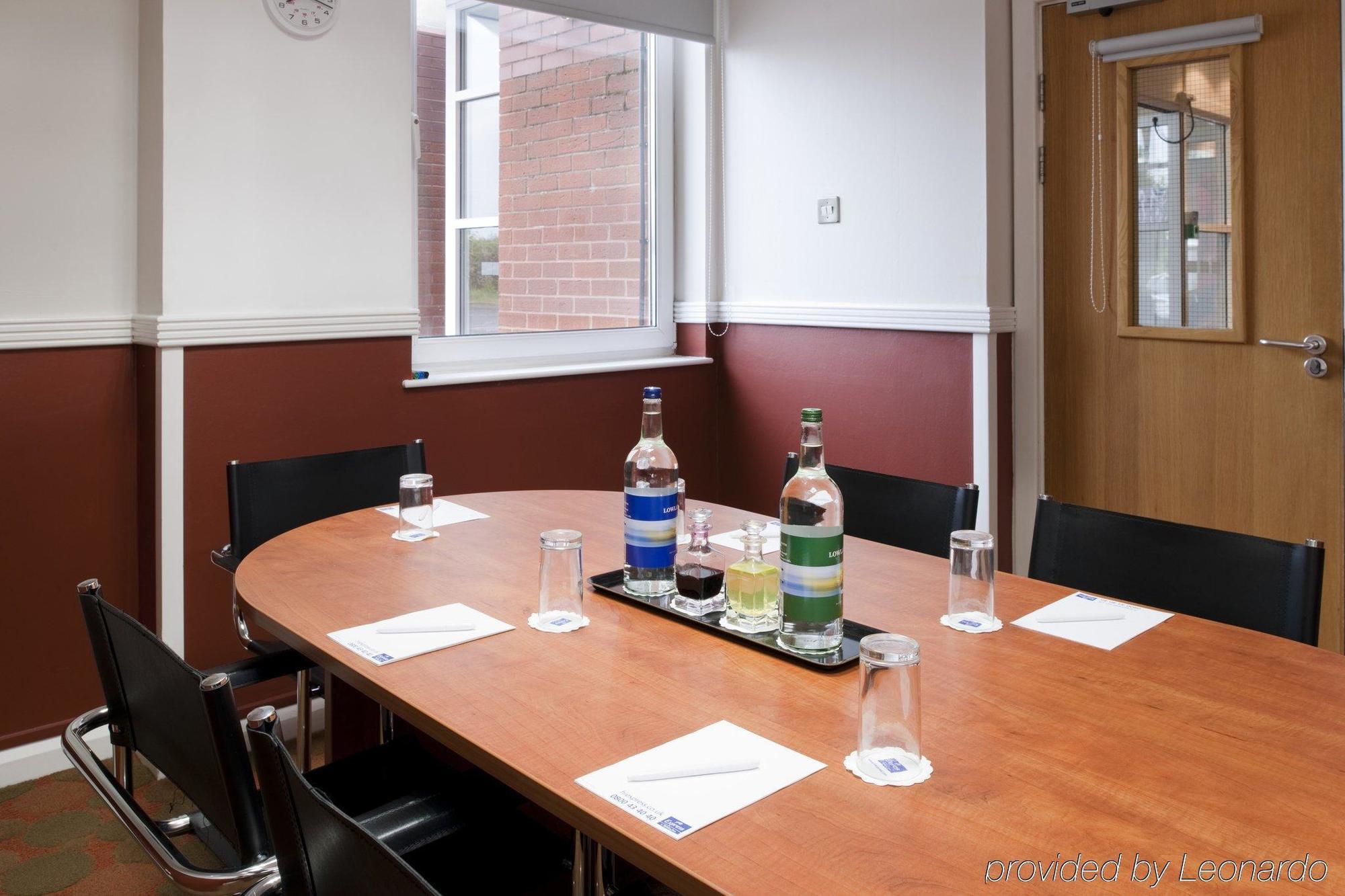 Holiday Inn Express Burton On Trent By Ihg Facilități foto